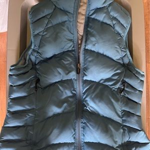COPY - Patagonia puffer vest